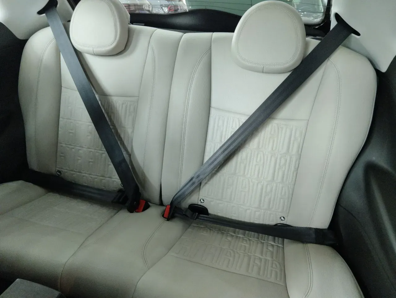 Fiat 500e - Imagem 10