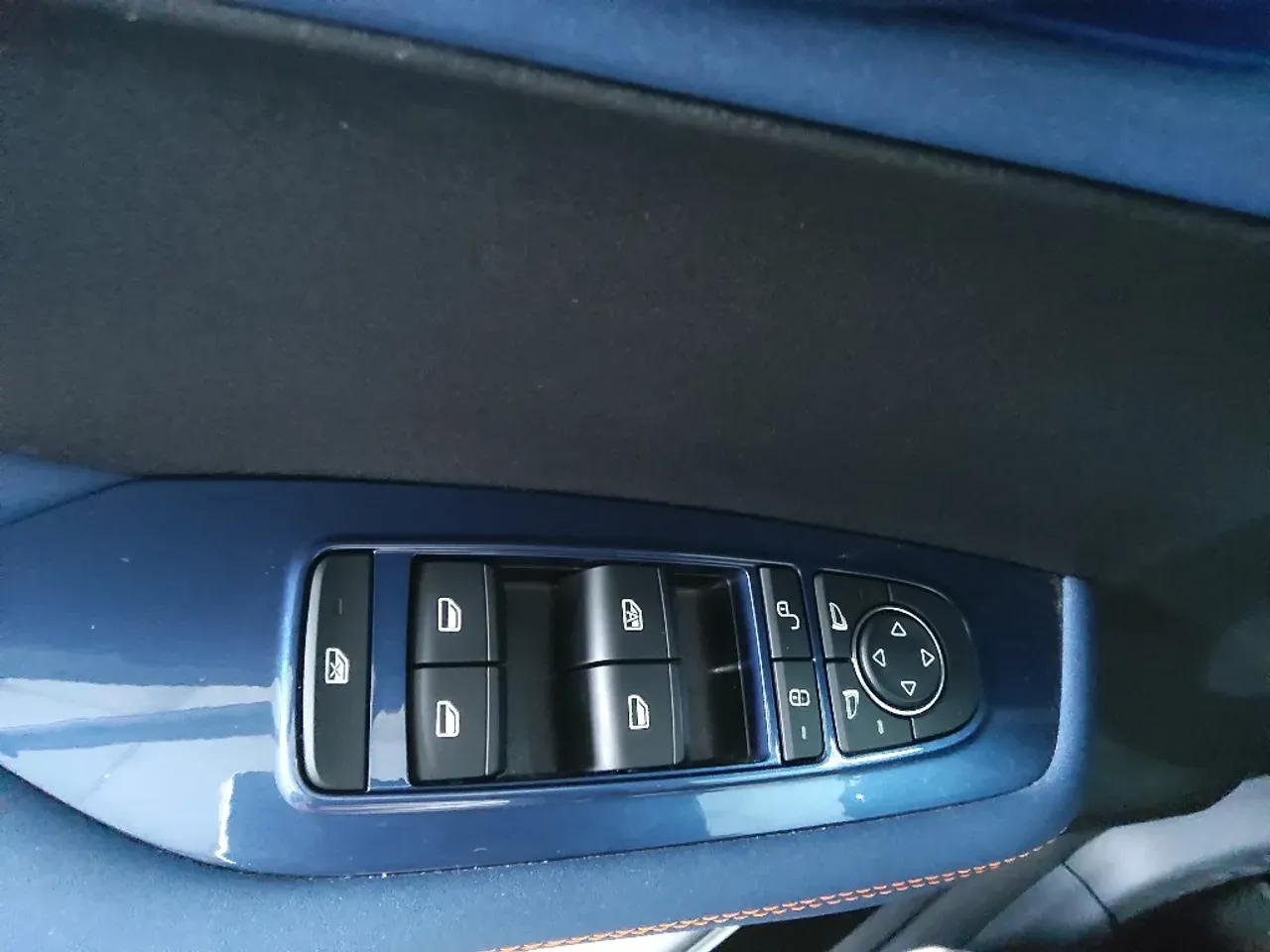 BYD Dolphin - Imagem 13