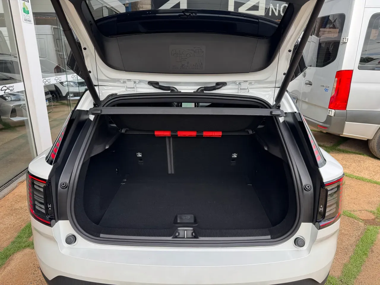 Volvo EX30 - Imagem 5