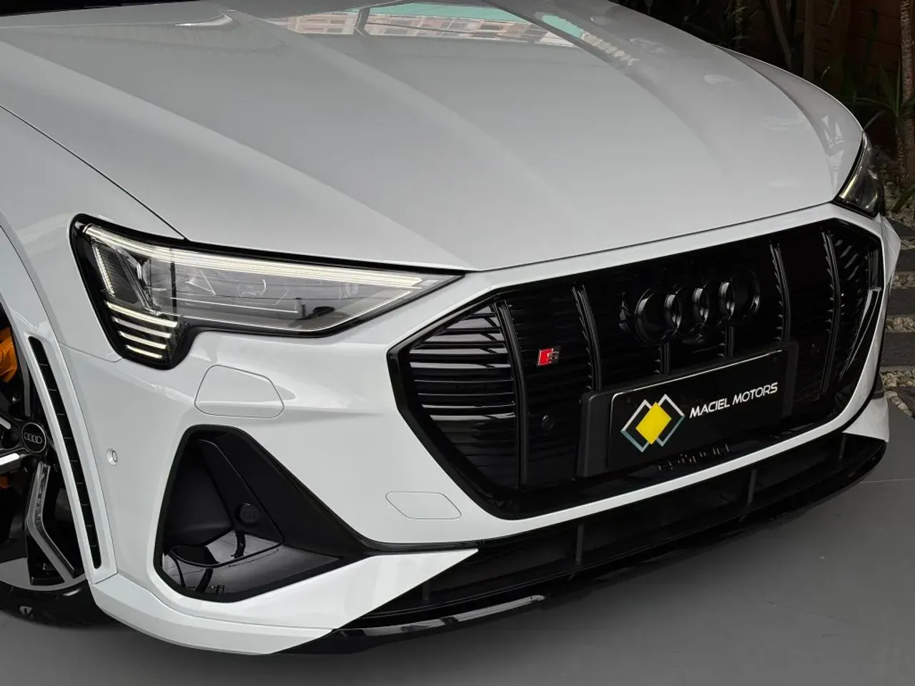 Audi E-tron S Sportback - Imagem 3