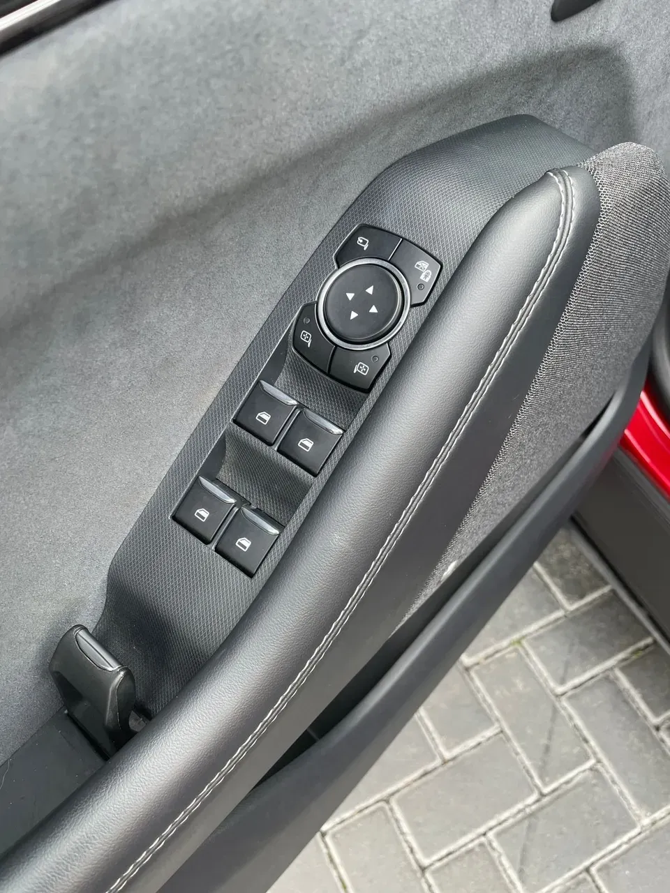 Ford Mustang Mach-e - Imagem 13