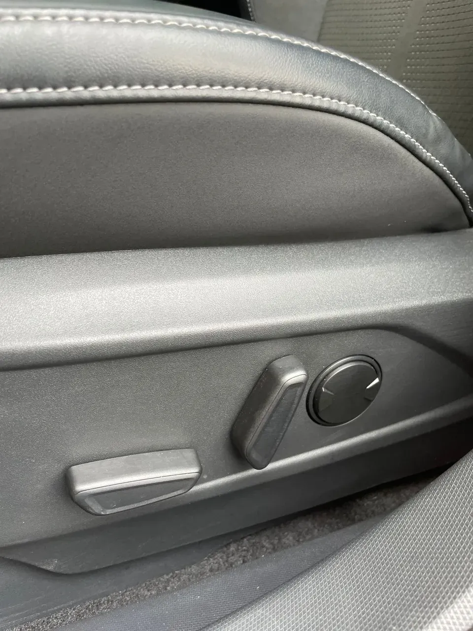 Ford Mustang Mach-e - Imagem 14