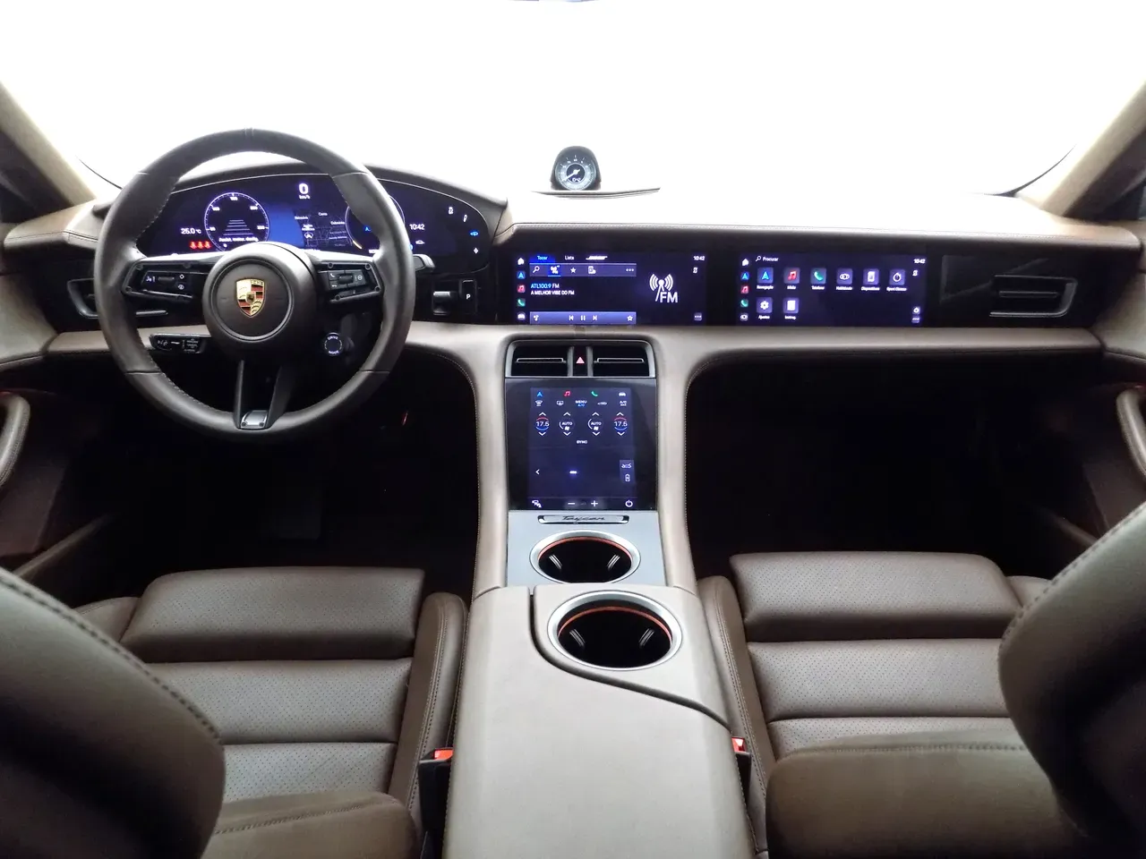 Porsche Taycan - Imagem 6