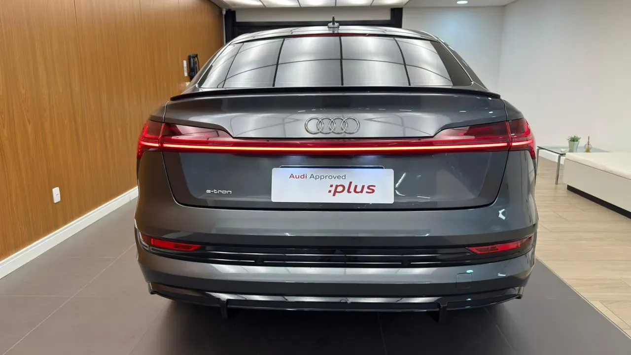 Audi E-tron - Imagem 6