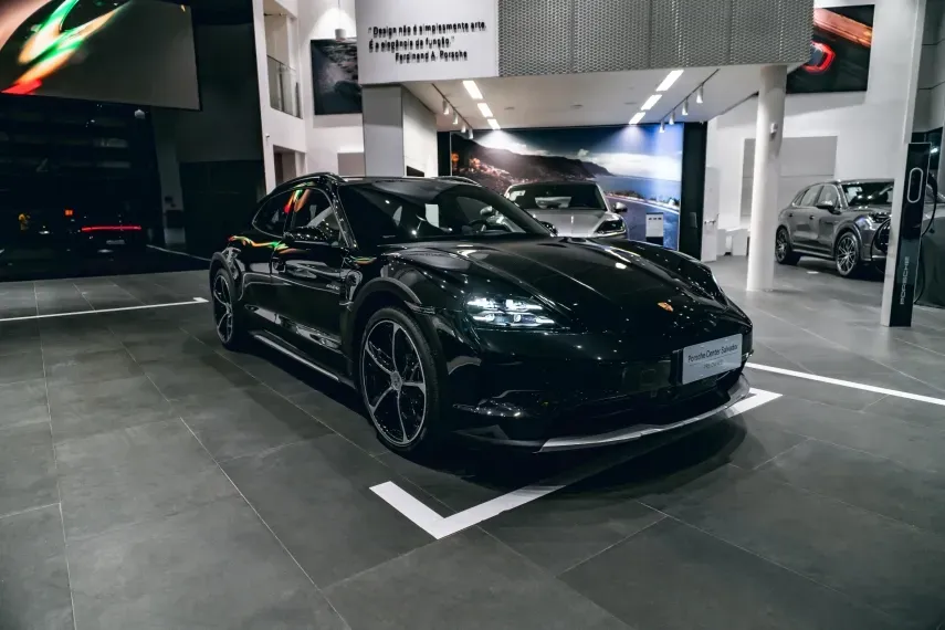 Porsche Taycan - Imagem 3