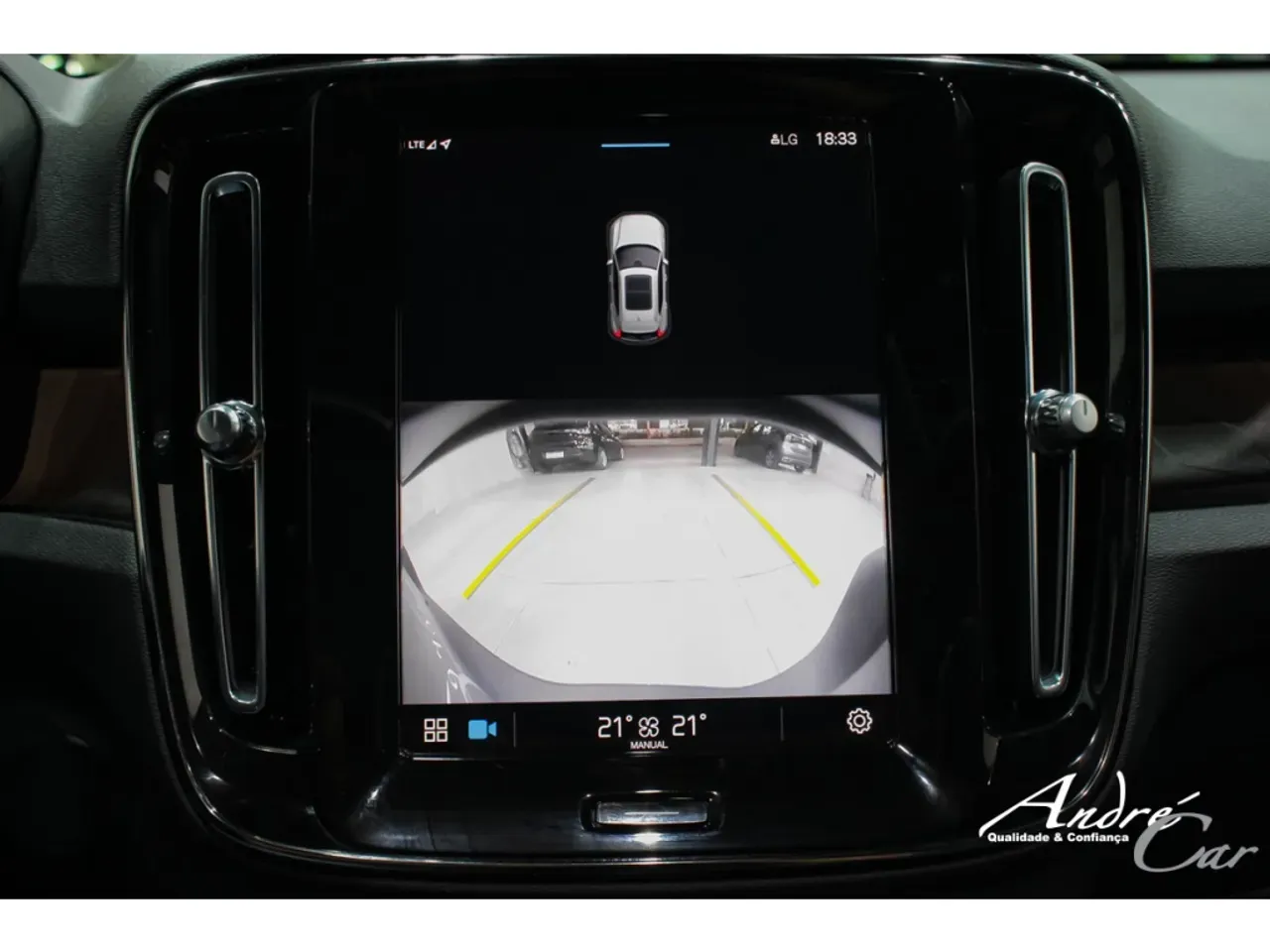 Volvo XC40 Recharge - Imagem 14