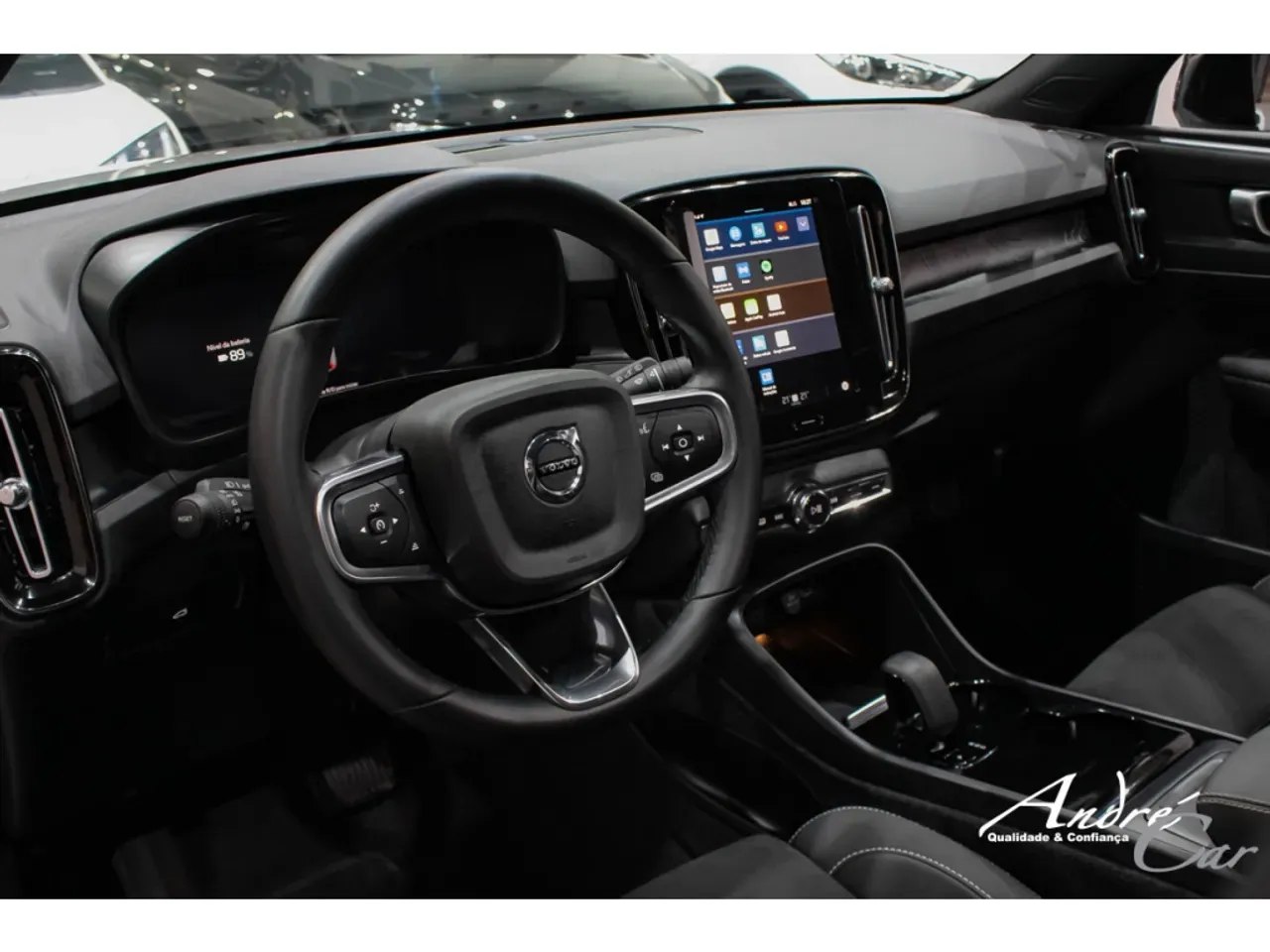 Volvo XC40 Recharge - Imagem 19