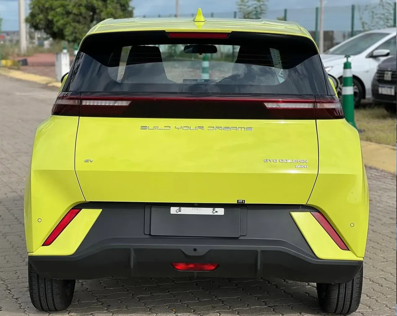 BYD Dolphin - Imagem 3