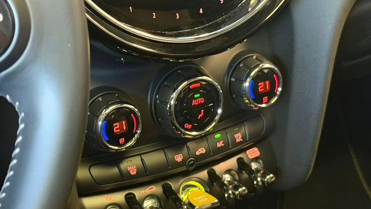 Mini CooperSE - Imagem 8