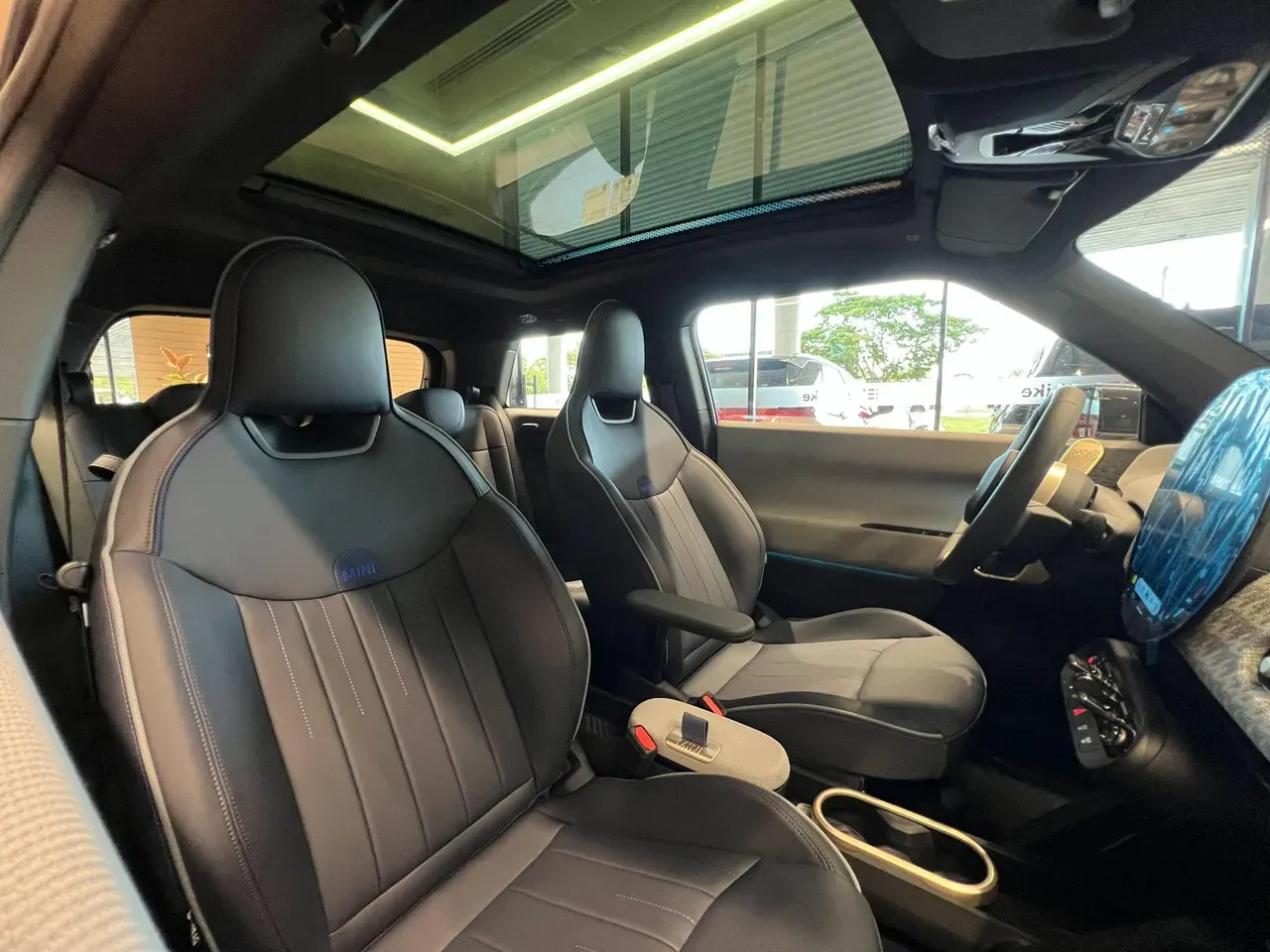 Mini CooperSE - Imagem 13