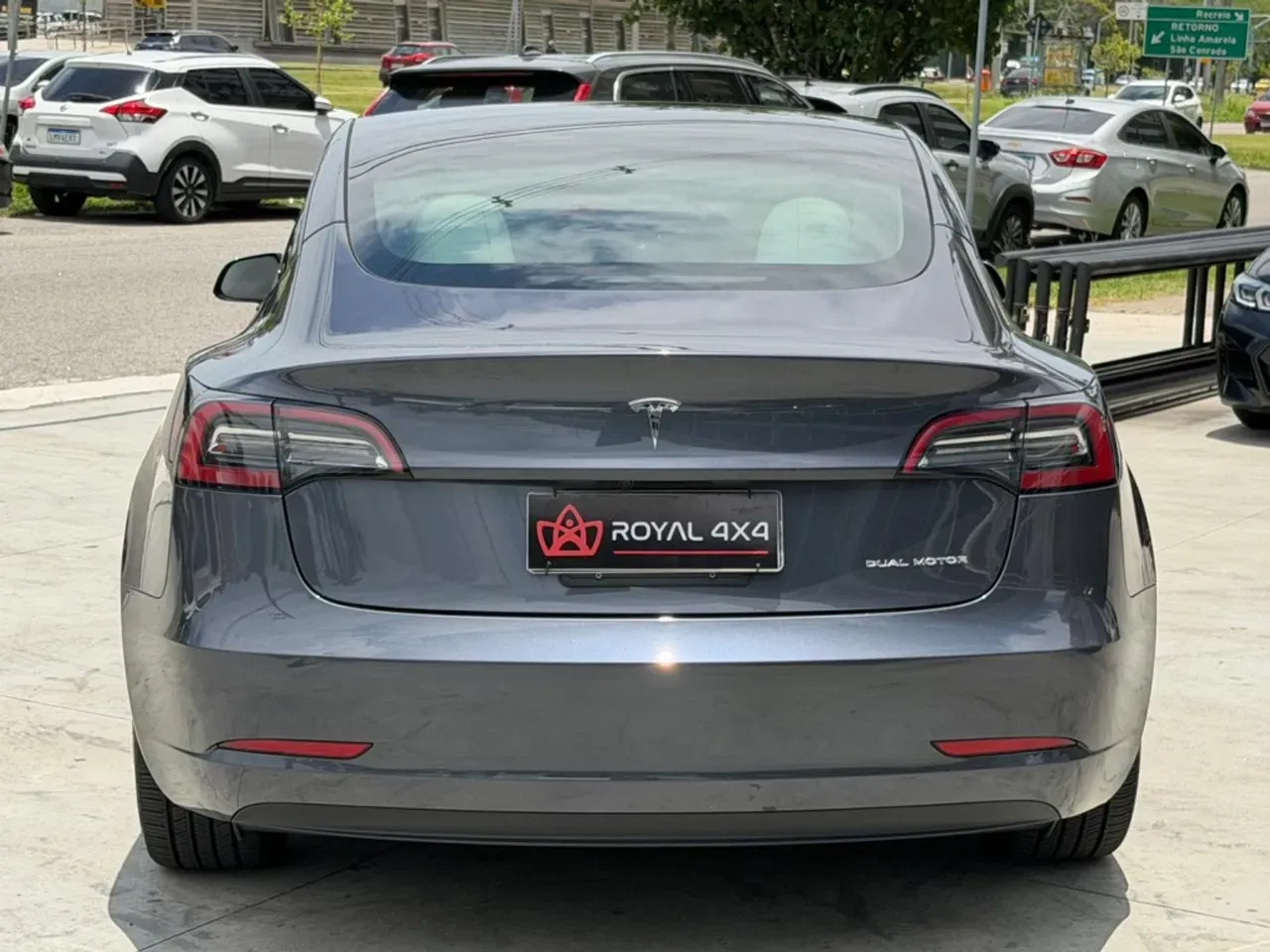 Tesla Model 3 - Imagem 5