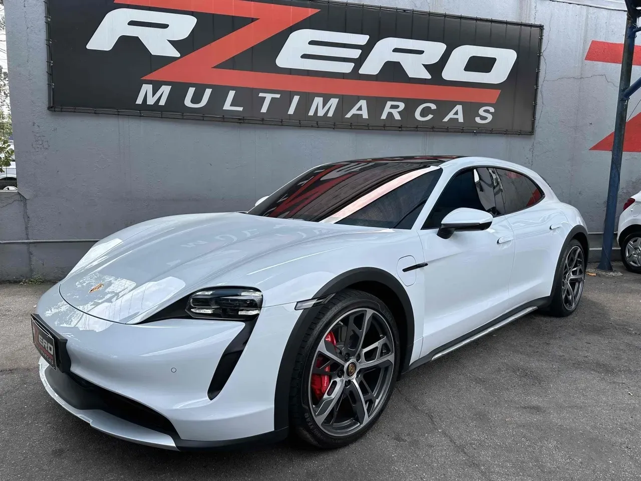 Porsche Taycan - Imagem 5