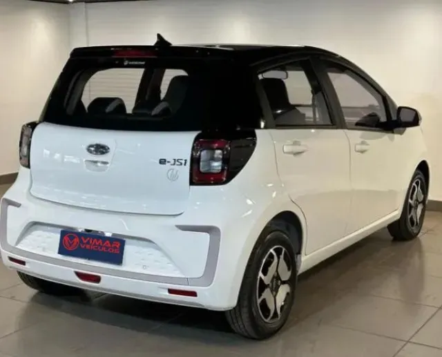 JAC E-JS1 - Imagem 17