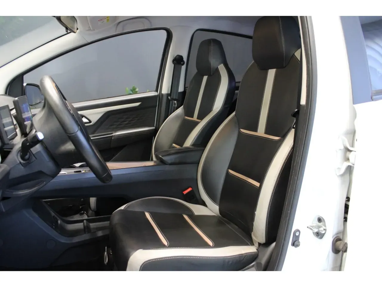 JAC E-JS1 - Imagem 12