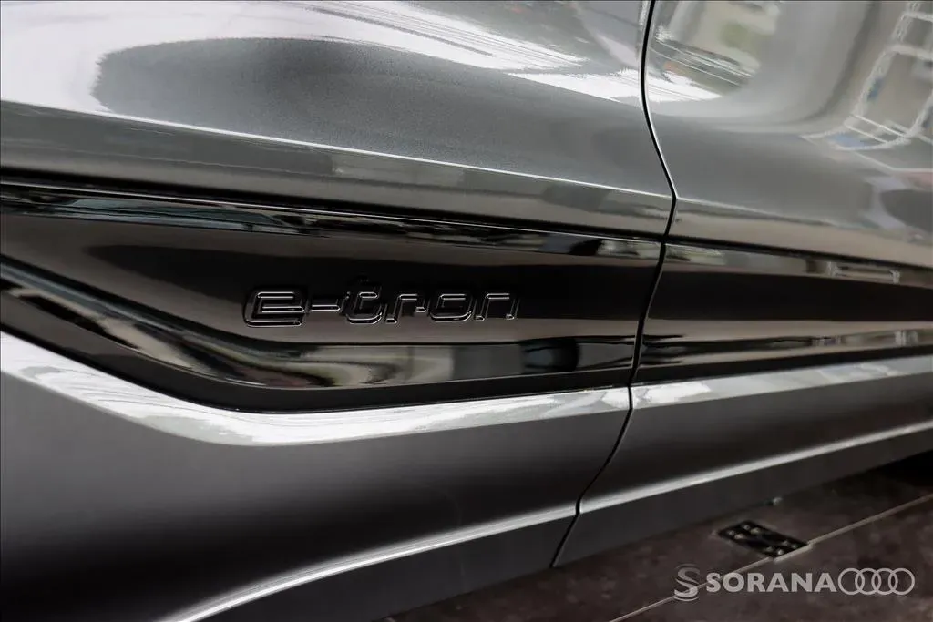 Audi E-tron - Imagem 13