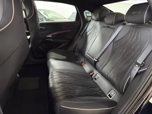 BYD Seal - Imagem 17