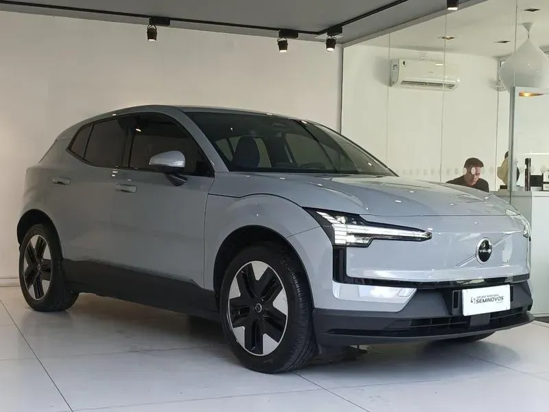 Volvo EX30 - Imagem 3