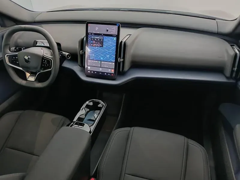 Volvo EX30 - Imagem 13