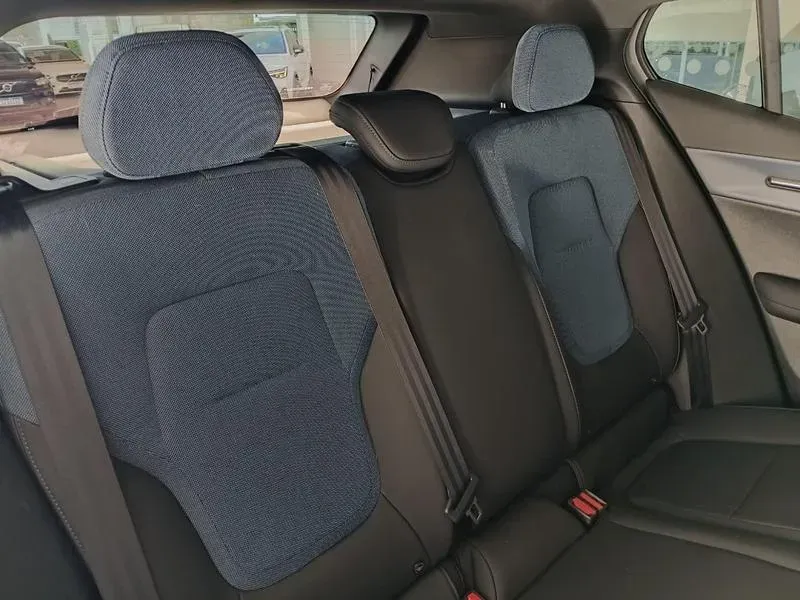 Volvo EX30 - Imagem 16