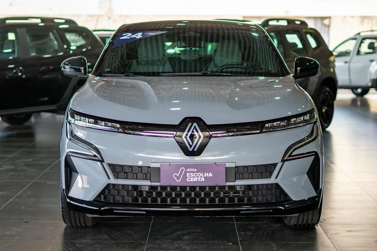 Renault Megane E-tech Electric - Imagem 2