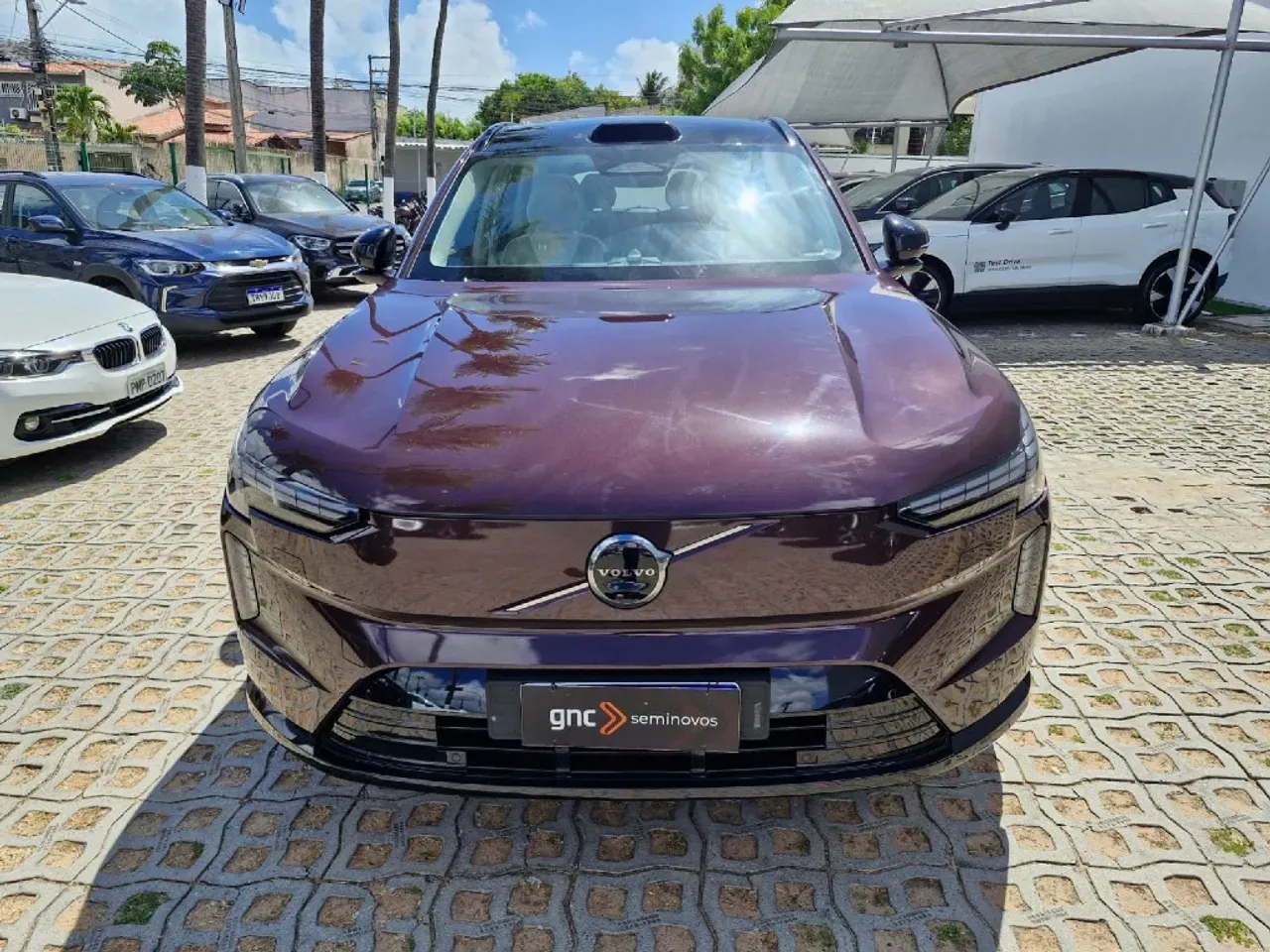 Volvo Ex90 - Imagem 2