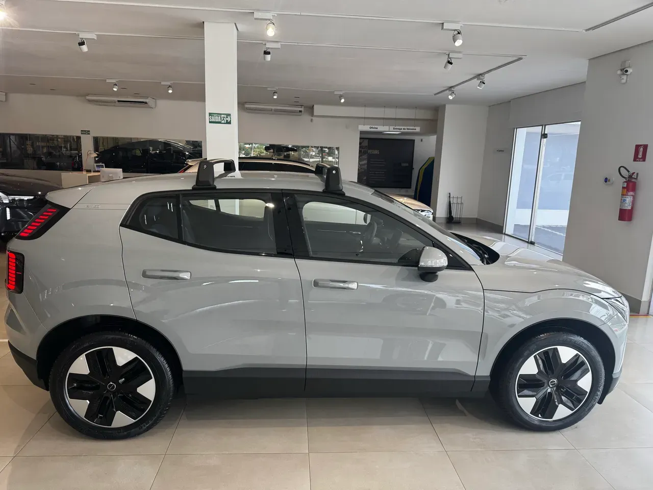 Volvo EX30 - Imagem 8