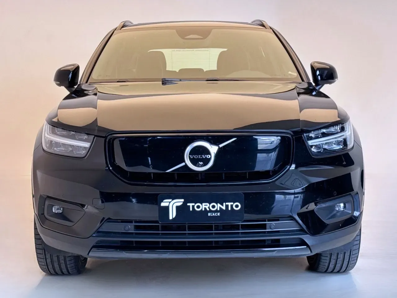 Volvo XC40 Recharge - Imagem 6