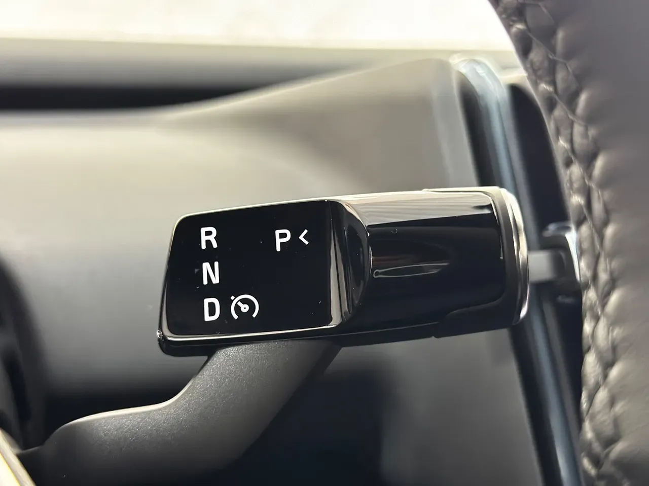 Volvo EX30 - Imagem 12