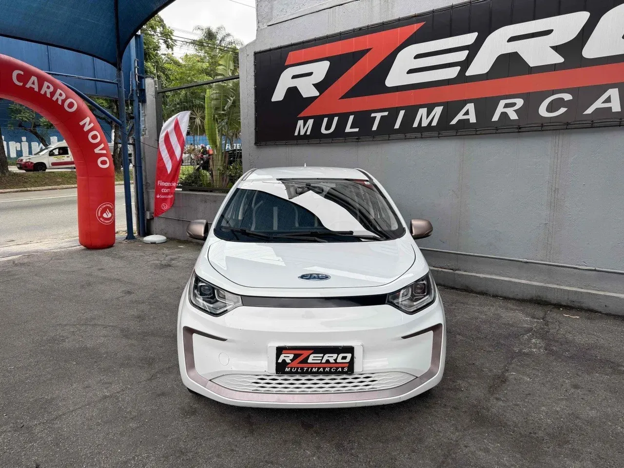 JAC E-JS1 - Imagem 3