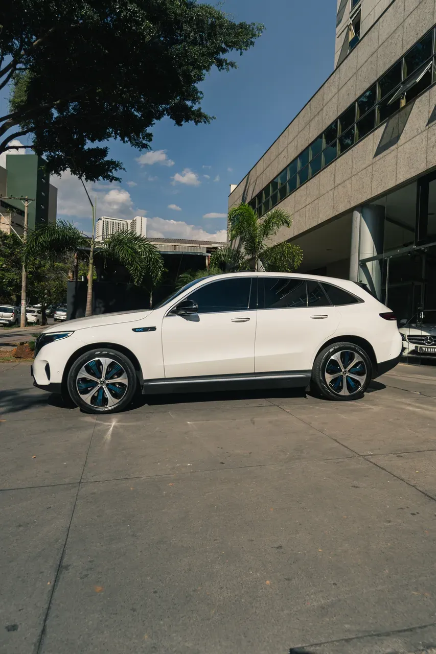 Mercedes Eqc 400 - Imagem 7