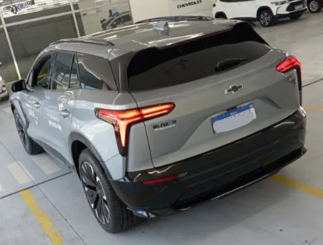 Chevrolet Blazer EV - Imagem 3