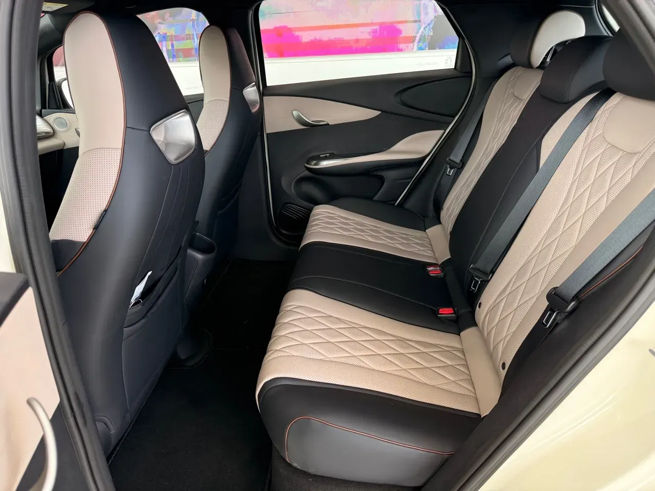 BYD Dolphin - Imagem 4