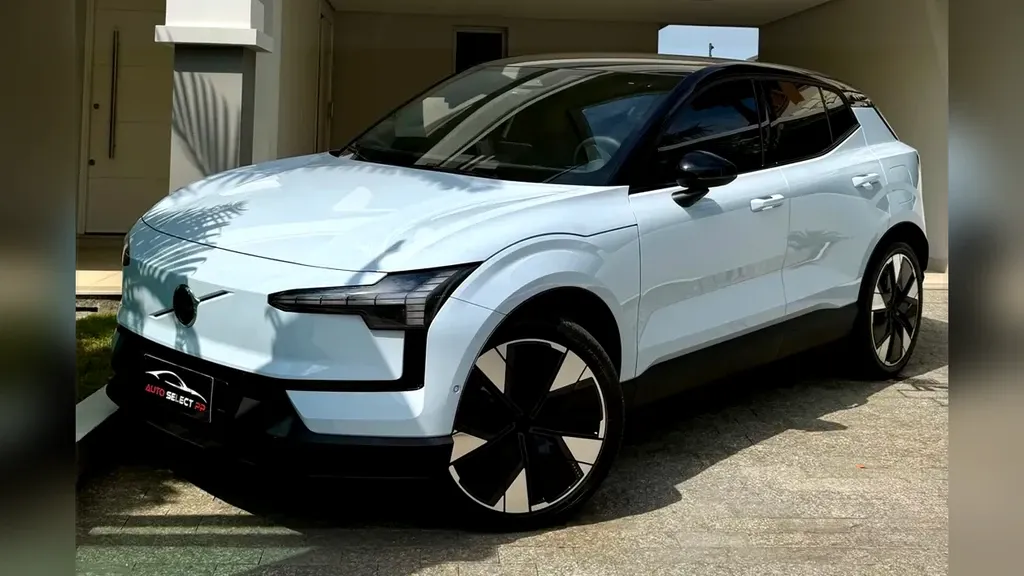 Foto de um volvo ex30