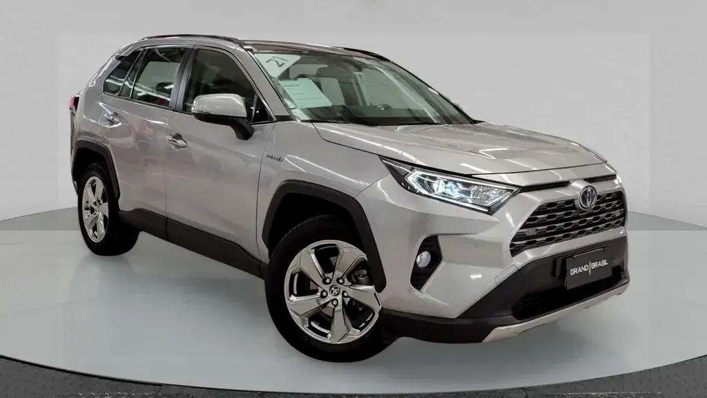 Foto de um toyota rav4 ev
