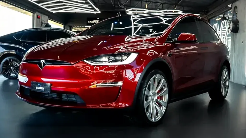 Foto de um tesla model x