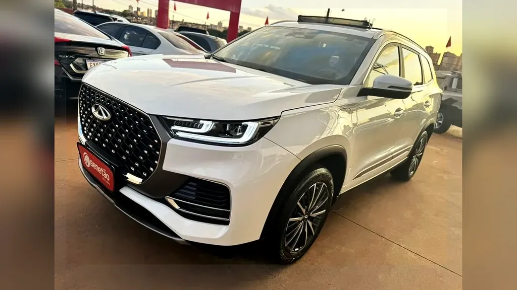 Foto de um chery tiggo 7 pro plug-in hybrid