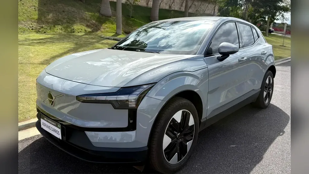 Foto de um volvo ex30