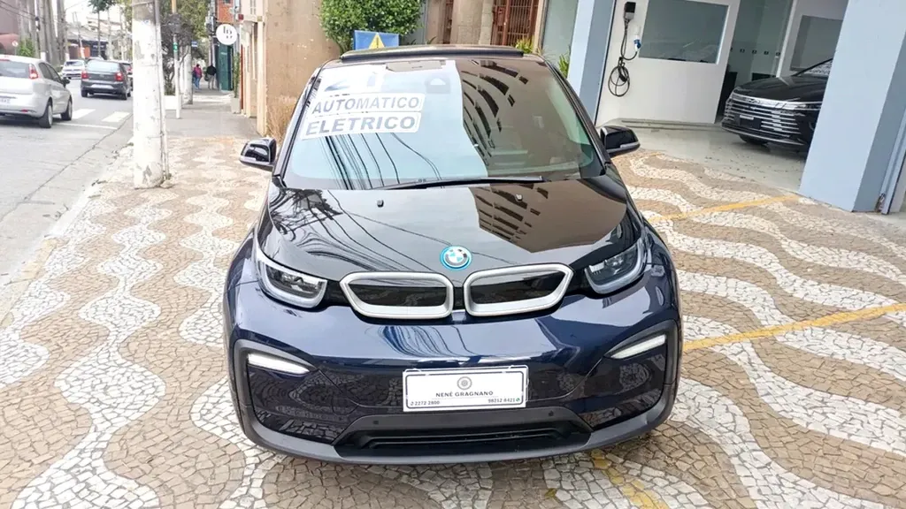 Foto de um bmw i3