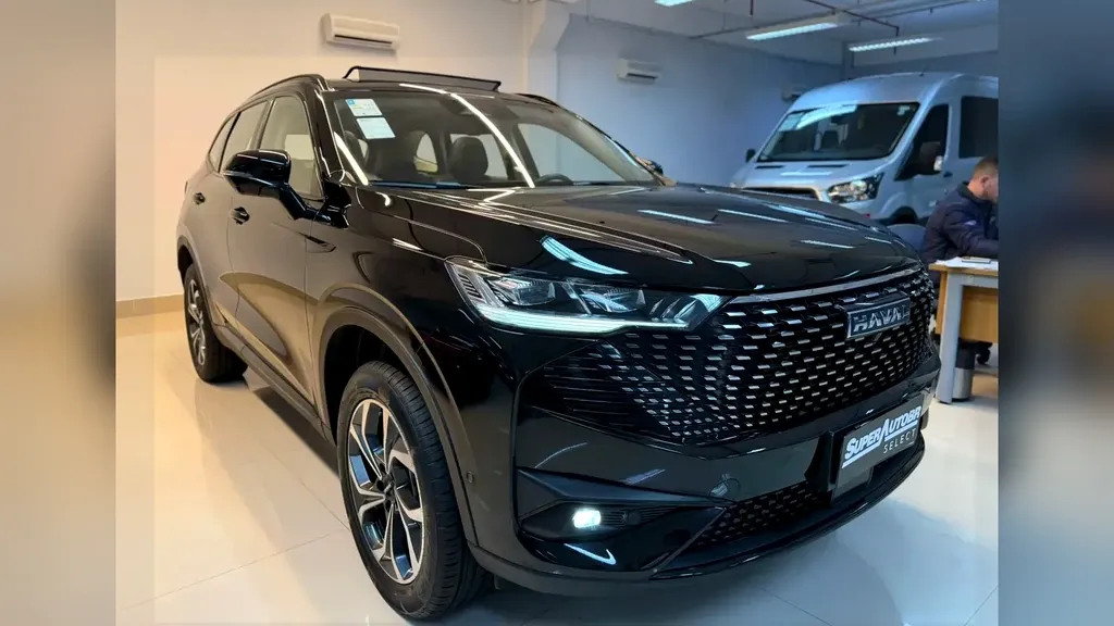 Foto de um gwm haval h6 plug-in hybrid