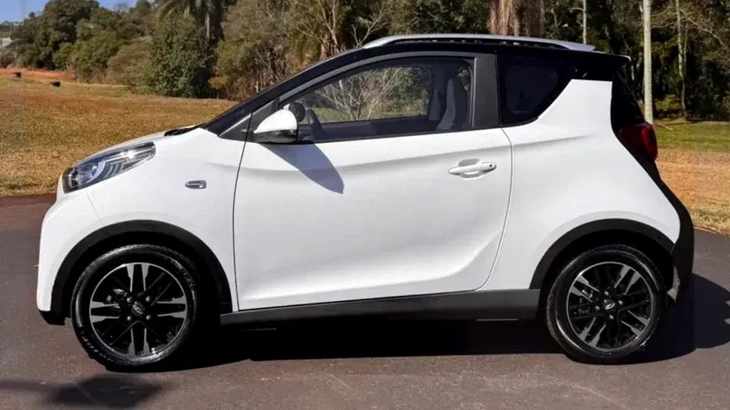 Foto de um chery icar