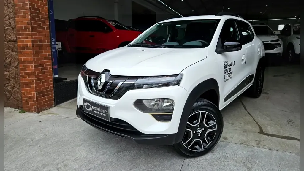 Foto de um renault kwid e-tech electric