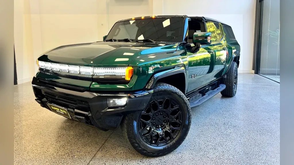 Foto de um gmc hummer ev suv