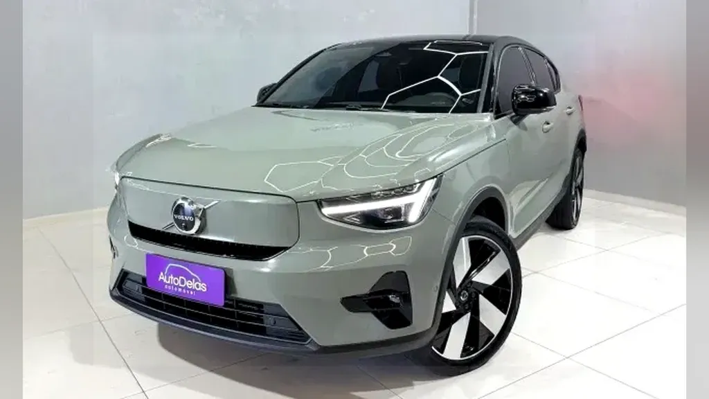 Foto de um volvo c40 recharge