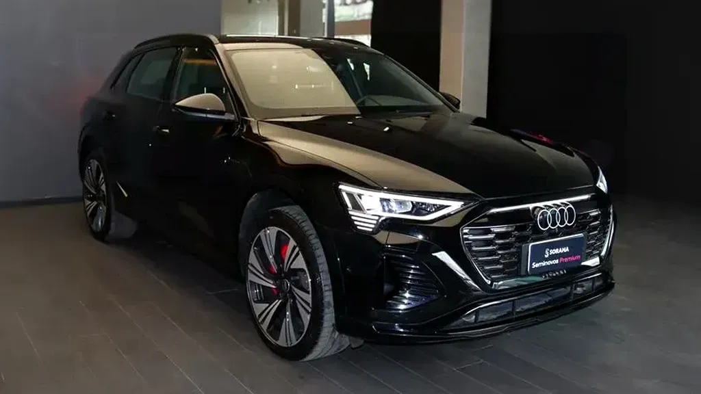 Foto de um audi e-tron