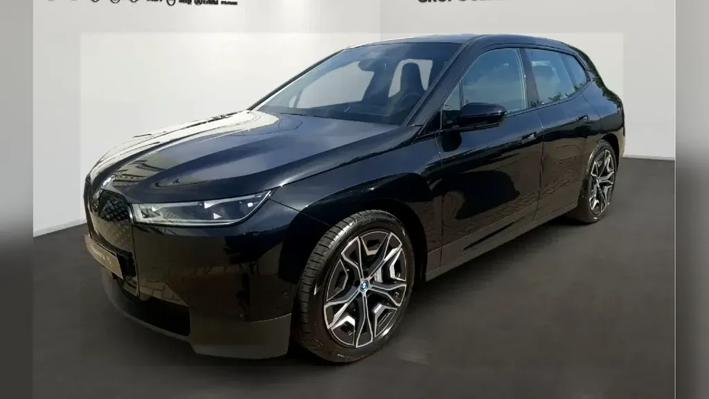 Foto de um bmw ix