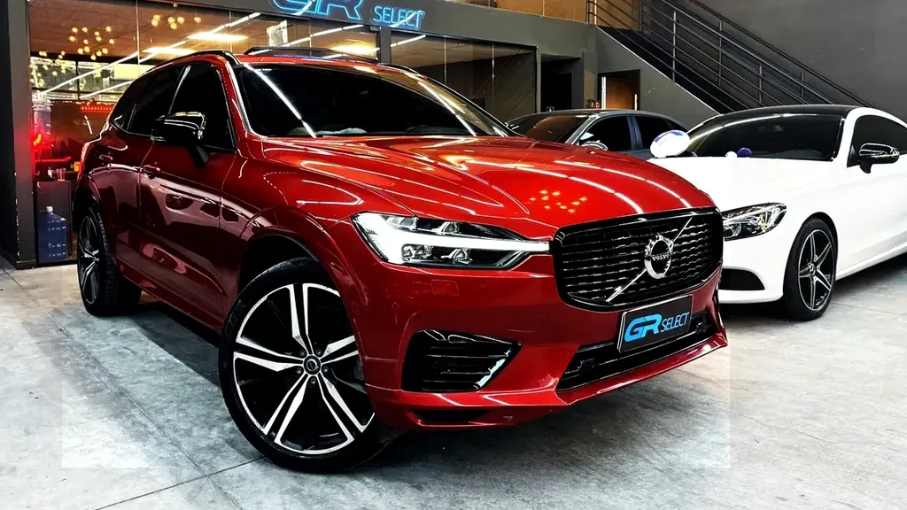Foto de um volvo xc60