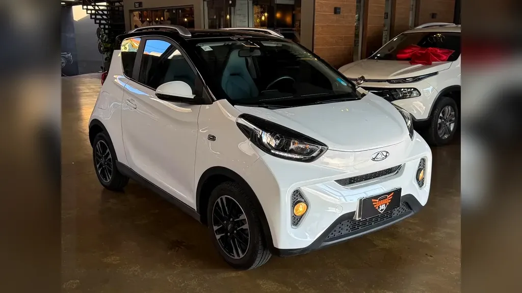 Foto de um chery eq1