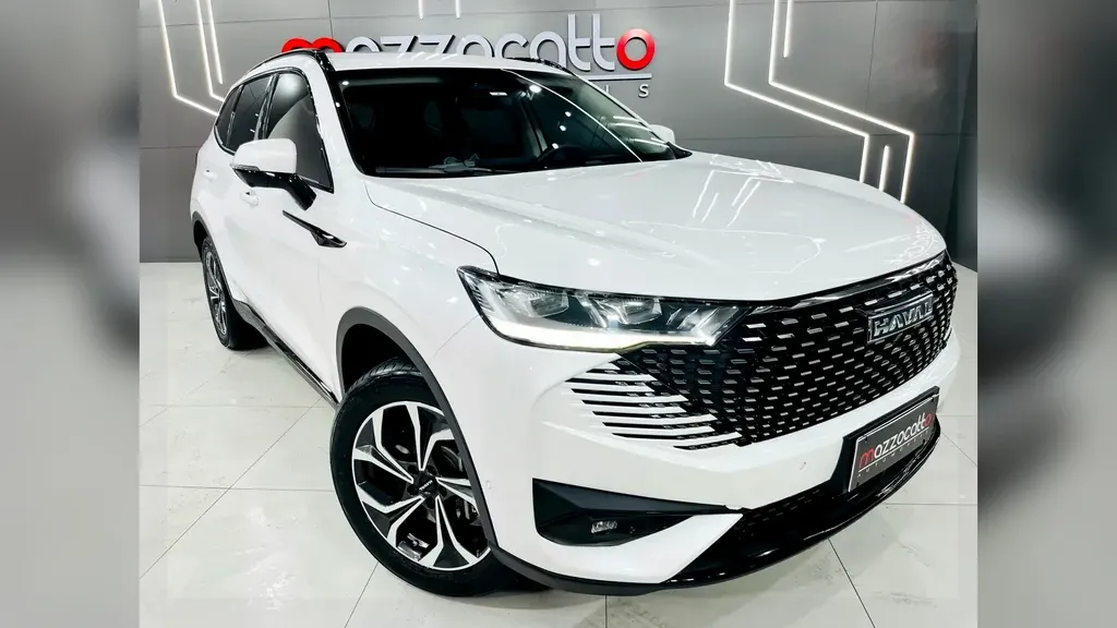 Foto de um gwm haval h6 plug-in hybrid