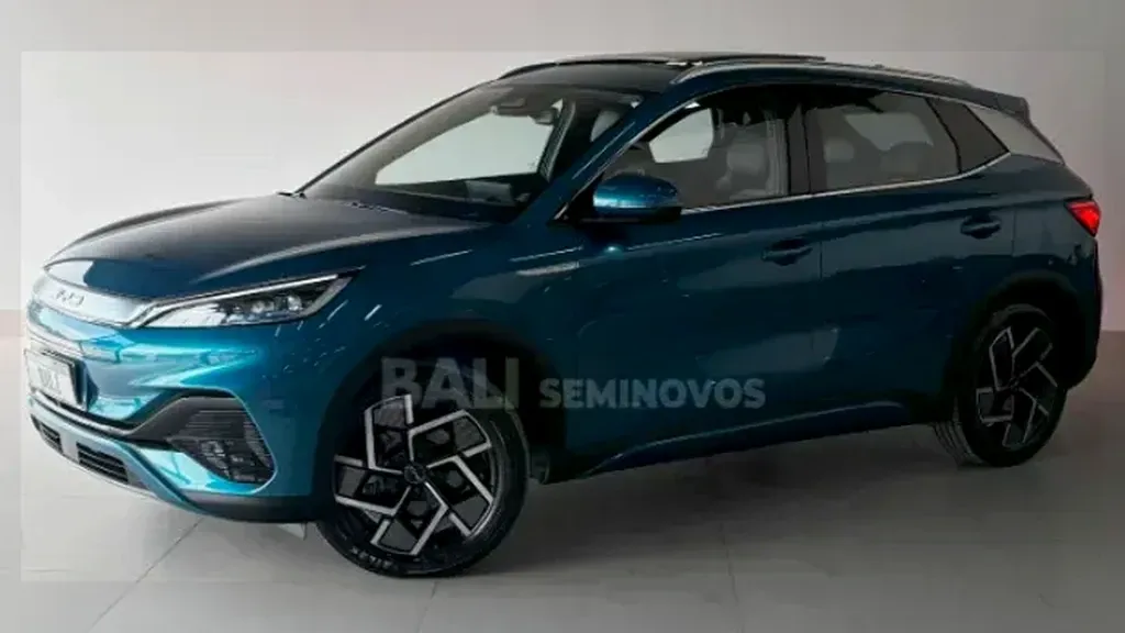 Foto de um byd yuan plus