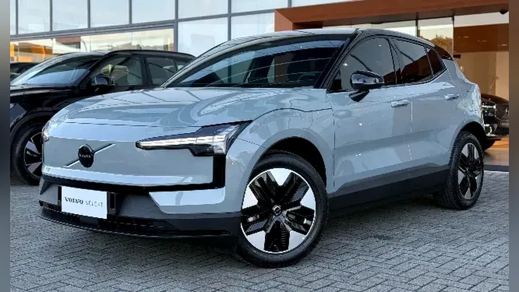 Foto de um volvo ex30